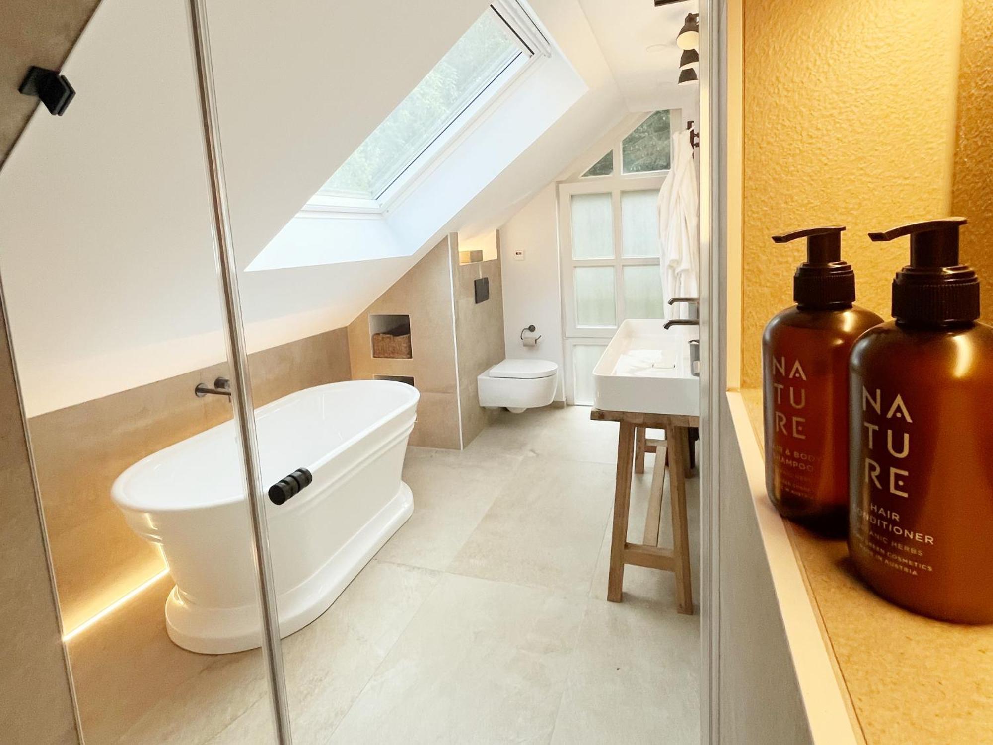 Tauberchalet I Whirlpool, Sauna, Natur & Detoxvibes I Privates Boutiquechalet Fuer Bis 6 Personen Rothenburg ob der Tauber Exterior foto